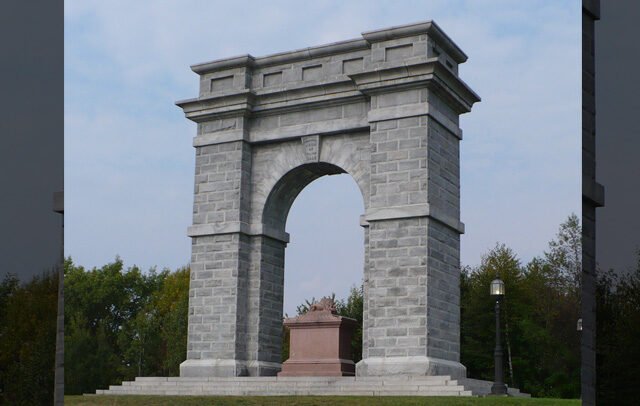 Memorial Arch of Tilton
