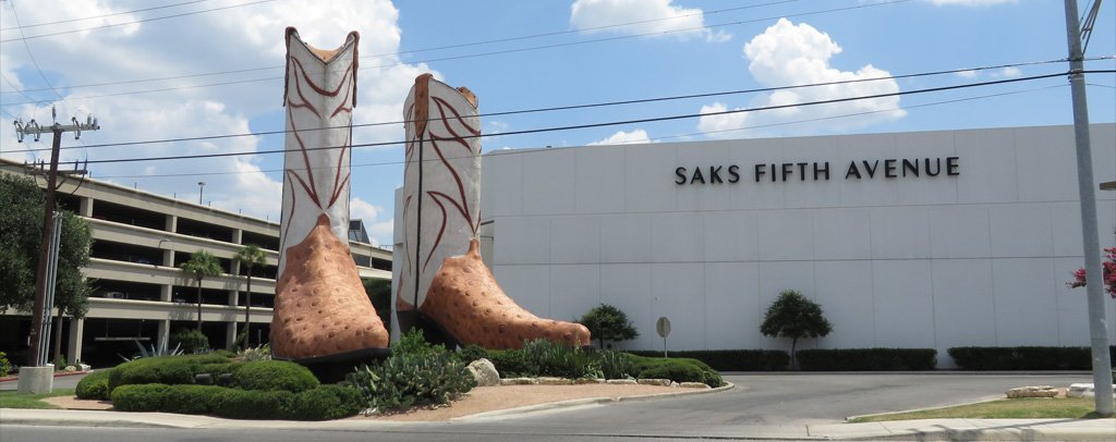 World’s Largest Cowboy Boots in Texas
