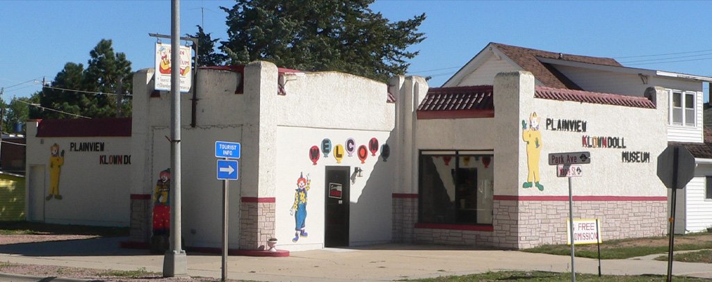 Klown Doll Museum in Plainview, Nebraska