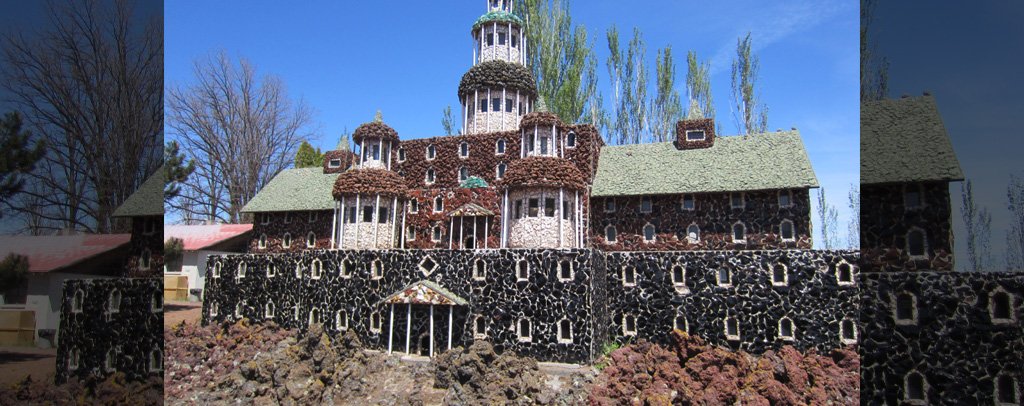 Petersen Rock Garden in Oregon