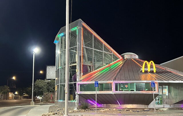 UFO McDonald’s