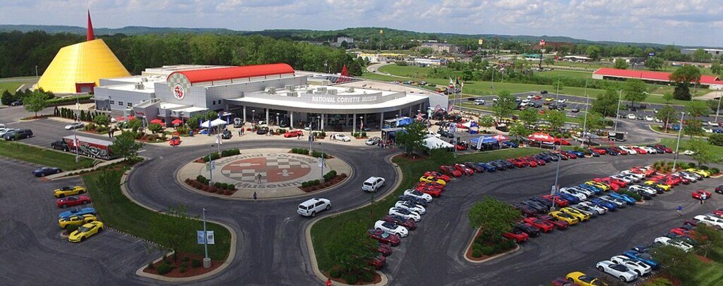 The National Corvette Museum and its yellow Skydome in Bowling Green