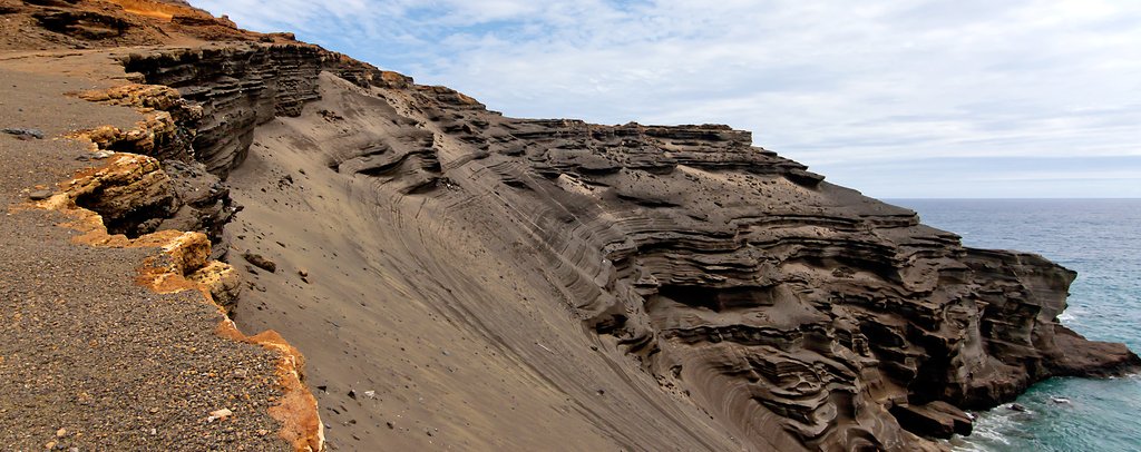Papakōlea Green Sand Beach